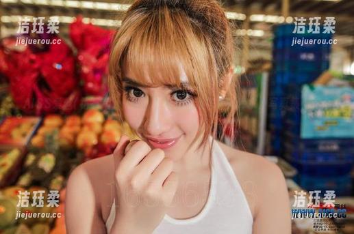 AISS爱丝(钻石版) - 哇，松果儿的新作《死库水》写真集，这个名字真是个挑战。