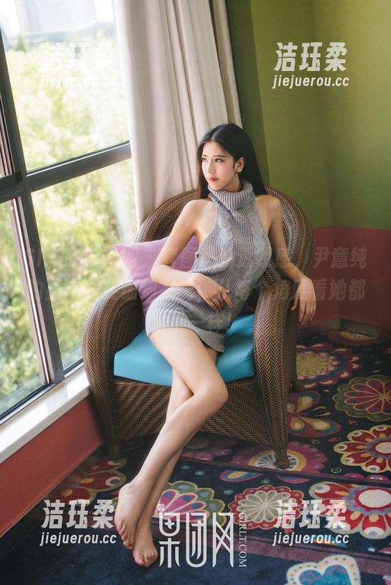 GIRLT果团网 - 套图里的透明感，尹意纯的姿态需要细细品味，从每个角度看她都很不一样！
