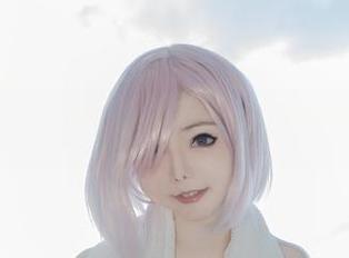 Kitkat Cosplay似乎对香草情有独钟,这组美图越看越有味。
