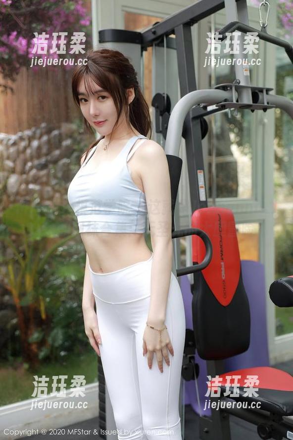 MFStar模范学院-Jennanni_Jen MFStar模范学院 - 这就是Jennanni_Jen的网袜合集:无圣光的大胆冒险