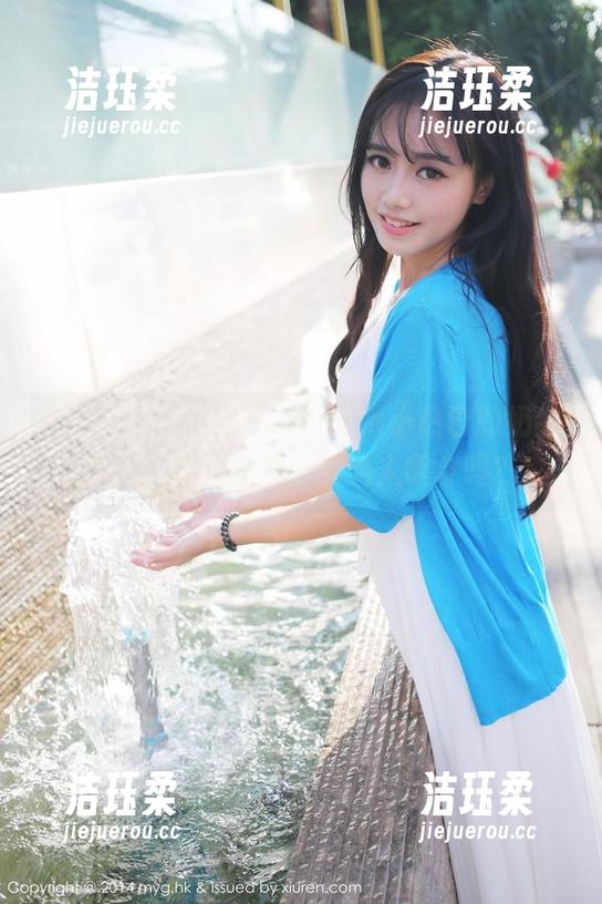 MyGirl美媛馆-Angela小热巴 MyGirl美媛馆 - Angela小热巴的奶牛图片,奶香扑鼻,要给人喂食吗?