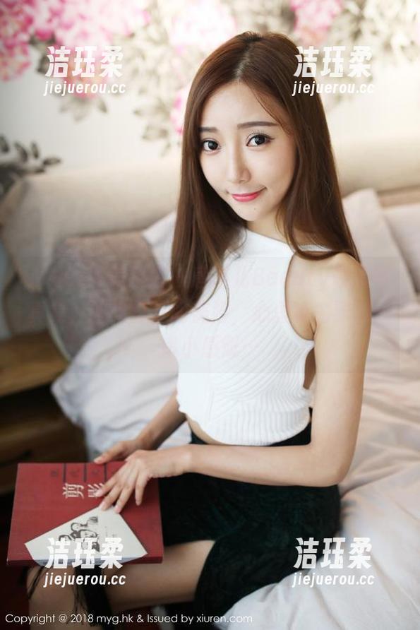 MyGirl美媛馆-唐琪儿Beauty MyGirl美媛馆 - 唐琪儿Beauty最新写真集,闪光灯下的美脚,心里莫名飘过一串小感慨…