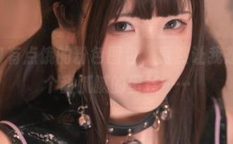 Quan冉有点饿的粉色图包,竟然让我想起了那个甜腻腻的蛋糕……