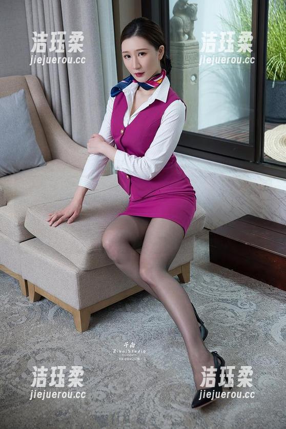 TouTiao头条女神-小晴子 TouTiao头条女神 - 小晴子学姐的全套图集,看似平淡,却总有点出乎意料的差异,让我想一直翻下去。