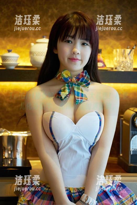 TuiGirl推女郎 - 免费图片大礼包！松果儿化身奶牛，肉眼可见的清新呐。
