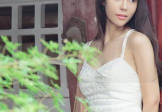 UGirls尤果网 - 毛COCO的厨娘版图集,分享一份“看完想吃”的诱惑!