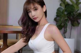 Xiuren秀人网 - tina_甜仔的连衣裙:免费套图,吃糖的同时别忘了舔屏!