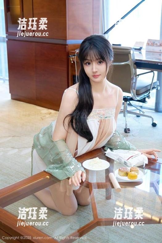 Xiuren秀人网-宋KiKi Xiuren秀人网 - 办公室赛车?不,是宋KiKi的写真和意外的资源随手而来!