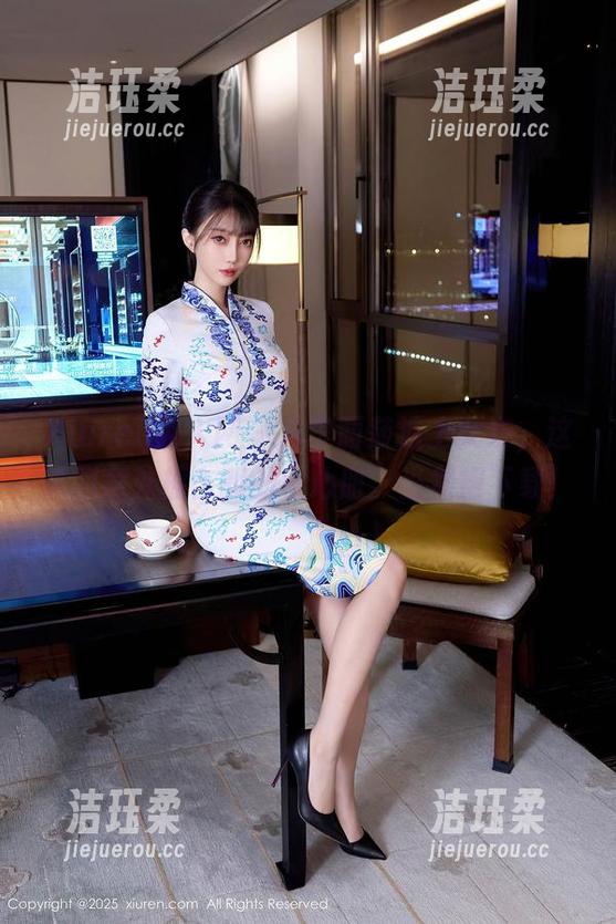 Xiuren秀人网-李丽莎 Xiuren秀人网 - 当李丽莎遇上女友,这美图意外撞击我的小心脏。当然得下载!