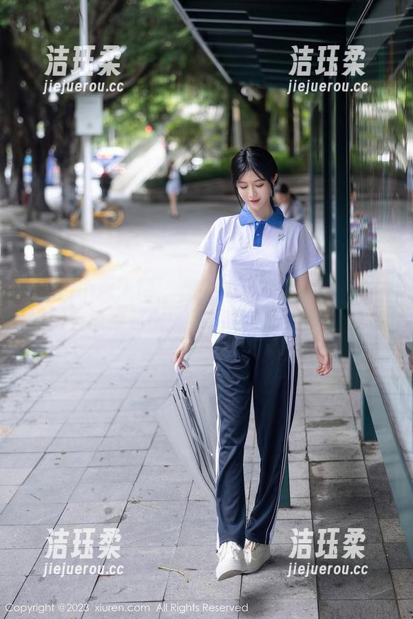 Xiuren秀人网-绮里嘉Carina Xiuren秀人网 - 想看绮里嘉Carina的体操服?抓紧时间,原图集正好在这里晃荡