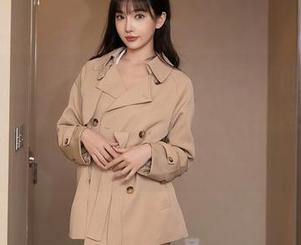 Xiuren秀人网 - 陈雅漫VICKY的旗袍秀,高清与温婉交织,轻易让人想起某种难以捉摸的撩拨。