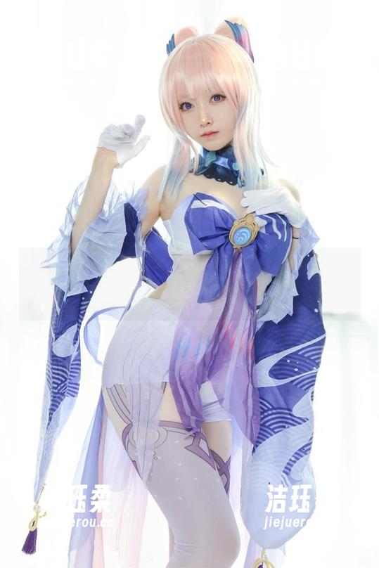 恶毒本色，Asagiriai的全套写真让人意外又好奇！