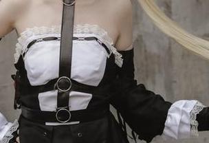 说好的秋日女友,fushii_海堂竟然把cos和秋天拍成了绅士的标签!