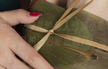 丽柜ligui - 凉儿的私人沙滩小确幸——私拍图包随意翻开