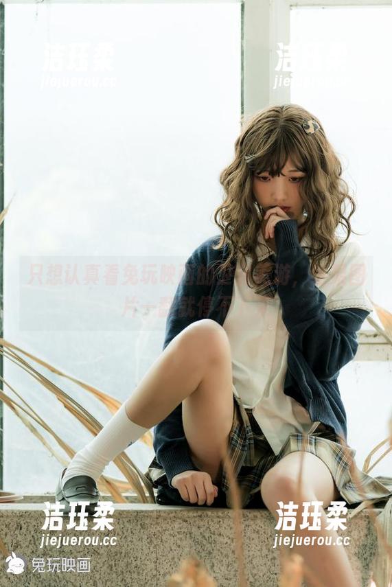 只想认真看兔玩映画的卫宫美游，结果图片一翻就停不下来