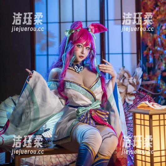 咔喵 婚纱?咔喵的高清写真集比婚礼尚多了点别的滋味儿