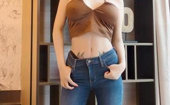 嗲囡囡 - 陈雅漫VICKY的美足,直接溜到脑海深处,无圣光直击灵魂