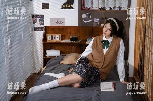 奈汐酱Nice 在线欣赏奈汐酱Nice的520女友图集,必须说,真又甜又辣。