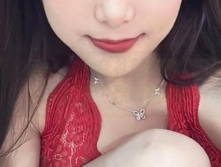 微密圈 - 每一件全套礼服都代表了奶雯不同的心情…你敢猜吗?