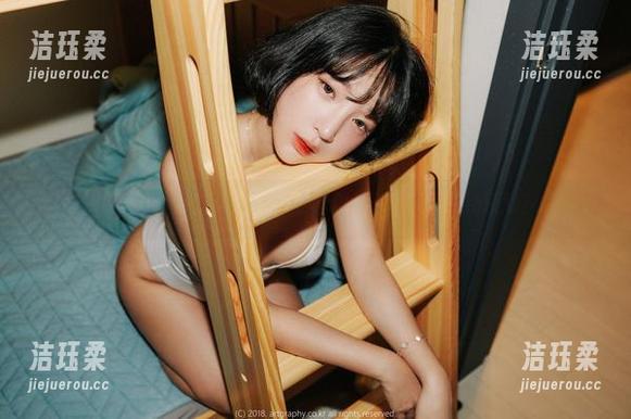 裤里丝，姜仁卿(강인경)的图册开启了尺度的新篇章？