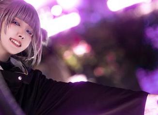 看宫本桜如何把碧蓝航线能代本典藏版变成了写真集中的奇观分享。