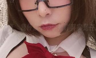 拍摄户外写真,我怀疑小泉学姐吖其实是在找灵感!