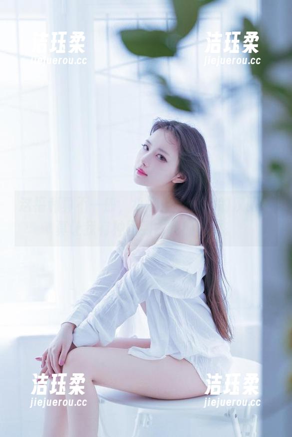 这福利真不一般，小鹿鹿shika的汉服写真让我有种回到古代的错觉。
