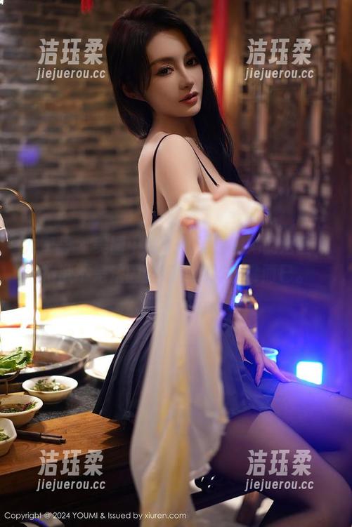 尤蜜荟-是小逗逗 尤蜜荟 - 美图中的是小逗逗和她的浴室,抱歉不是法国新潮,纯粹日常而已。