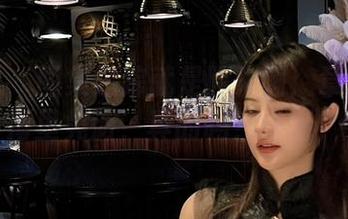 微密圈 - 图集追踪就是阿朱啊：章鱼在深海里晃游，真的吗？没错！