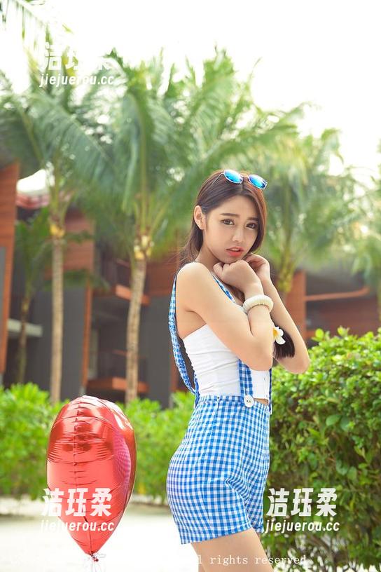 推女神-杨上萱 推女神 - 杨上萱私拍:天使降临,小心直击心灵的那一抹柔光