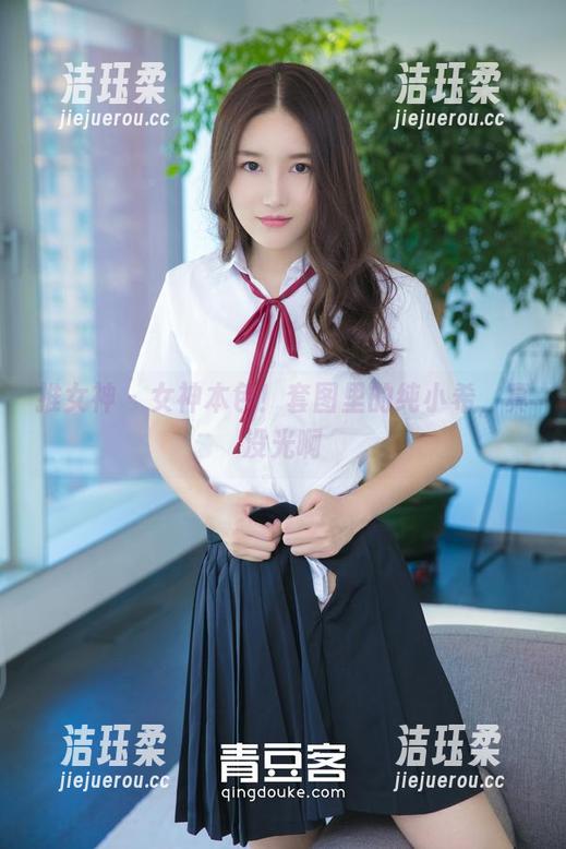 推女神-纯小希 推女神 - 女神本色!套图里的纯小希,真没光啊