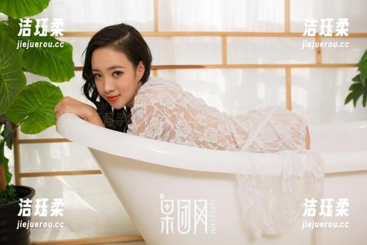 果团网-陈雅漫 果团网 - 不同寻常,陈雅漫最新作品吊带的另一种玩法