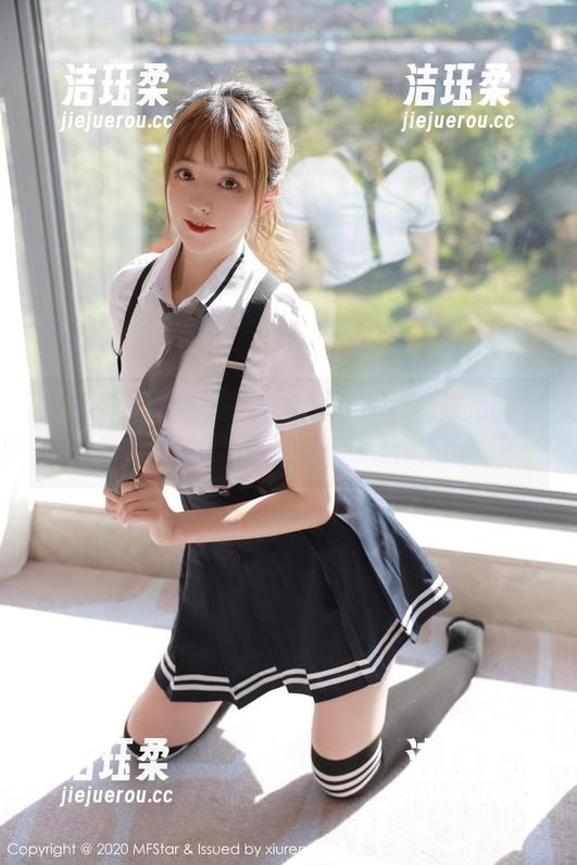 模范学院-蒋小静Jessica 模范学院 - 图集中蒋小静Jessica的旗袍全套,忽然想了解清朝历史……