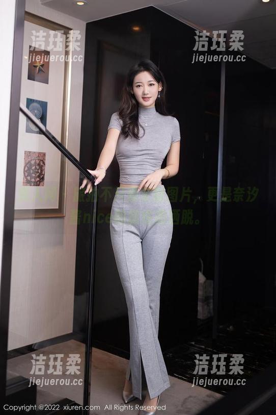 秀人网-奈汐酱nice 秀人网 - 旅拍不只是定制图片,更是奈汐酱nice的随性和洒脱。
