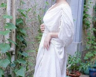 秀人网 - 雨瞳Yoyo带你体会透明,下载她的写真集,看完懵逼!