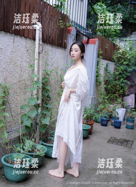 秀人网-雨瞳Yoyo 秀人网 - 雨瞳Yoyo带你体会透明,下载她的写真集,看完懵逼!