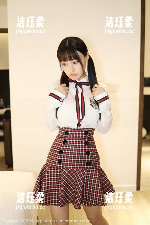 美媛馆-Angela小热巴 美媛馆 - 震撼!Angela小热巴旗袍写真,竟然有种让人心颤的魔力