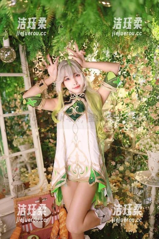落落Raku 落落Raku的JK写真,壁纸都嫉妒的灵动