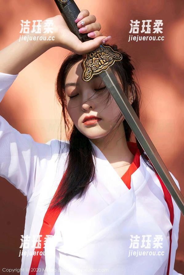 蜜桃社-Mia米娅 蜜桃社 - Mia米娅旅拍原图更新,别抱期望,我只是想说这背影咋那么仓促