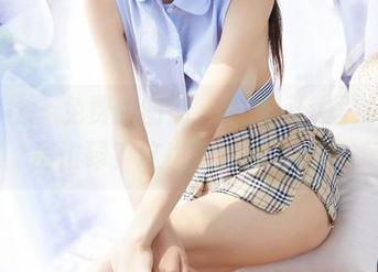 蜜桃社 - 免费的图册，琉璃lily居然在厨房忙碌？这也太有趣了吧！