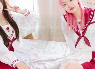 袜啵啵 - 写真:果冻与白棉袜的搭档——很少见到这样舒舒服服的搭配,时刻保持期待。