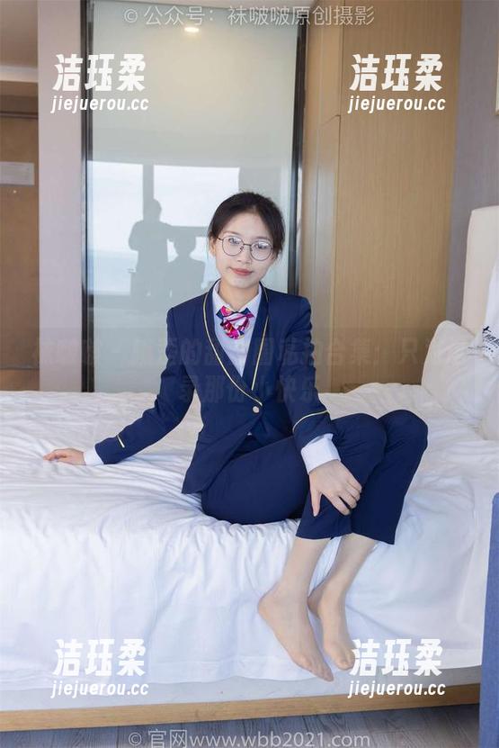 袜啵啵-甜甜圈 袜啵啵 - 腻歪的甜甜圈私拍合集:只为记录那份小快乐