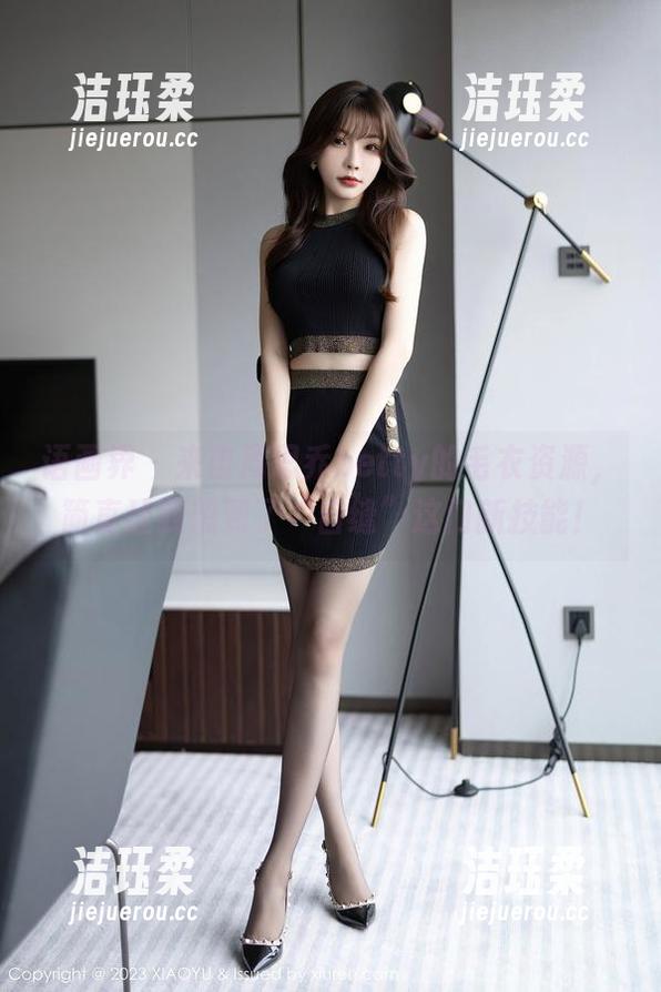 语画界-周思乔betty 语画界 - 来自周思乔betty的毛衣资源,简直让我想到了“自缝”这门新技能!
