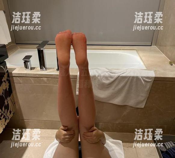 迷人的五姨太 微密圈 - 一场迷人的五姨太主办的办公室写真福利秀