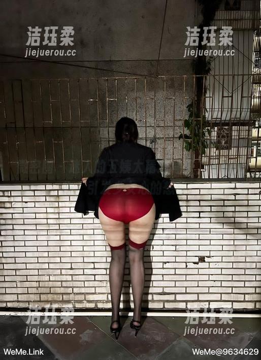 迷人的五姨太 微密圈 - 迷人的五姨太精选写真,极品尤物,引发少女心的想象!