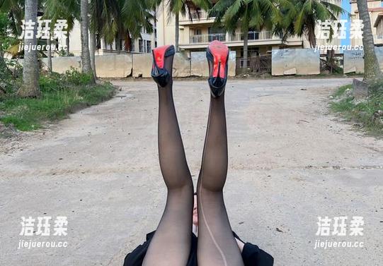 迷人的五姨太 微密圈 - 多到不敢相信的浴缸图集中,迷人的五姨太好像是在水里开派对!