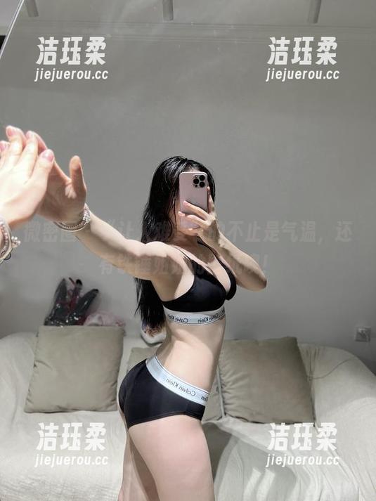 铁锤姐姐 微密圈 - “让人难受”的不止是气温,还有铁锤姐姐的壁纸噢!