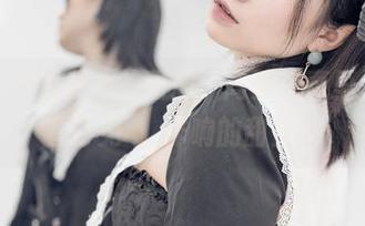 阿半今天很开心的甜心,高清写真里是不是看得见嗞嗞作响的甜蜜?