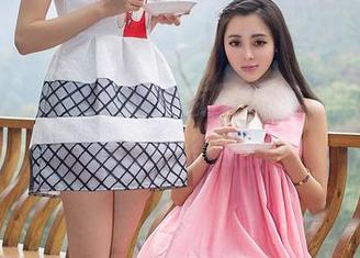 青豆客 - 施忆佳的女友写真集,貌似很有意思的资源?
