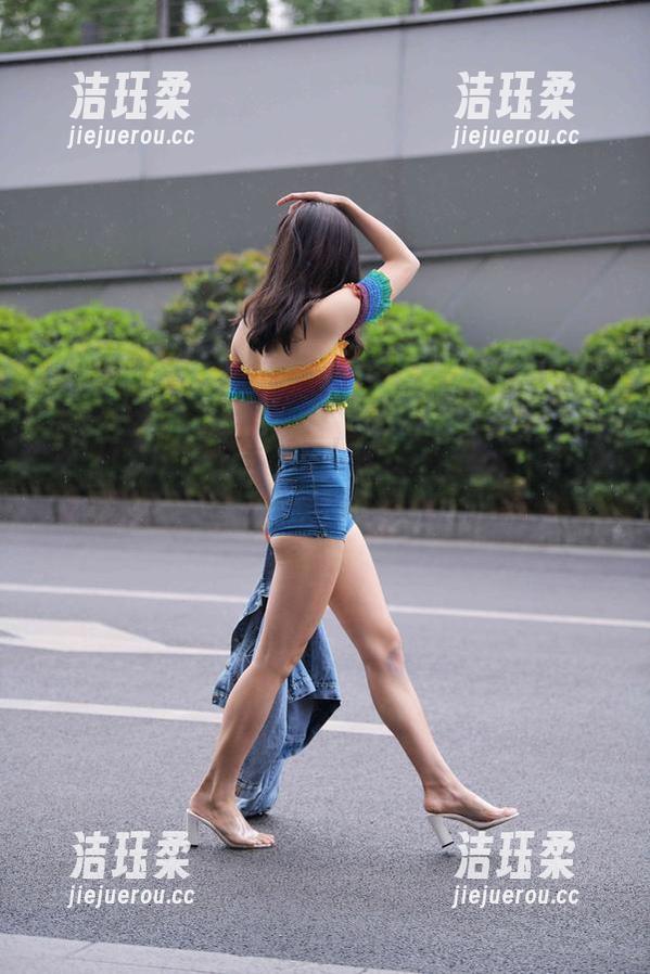 魔镜街拍-凯恩 魔镜街拍 - 集合来看!凯恩的高清“雨季不再来”,整个一幅旱季美图俯瞰大地!